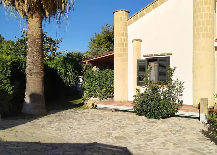 Villa Con Giardino Sul Lungomare