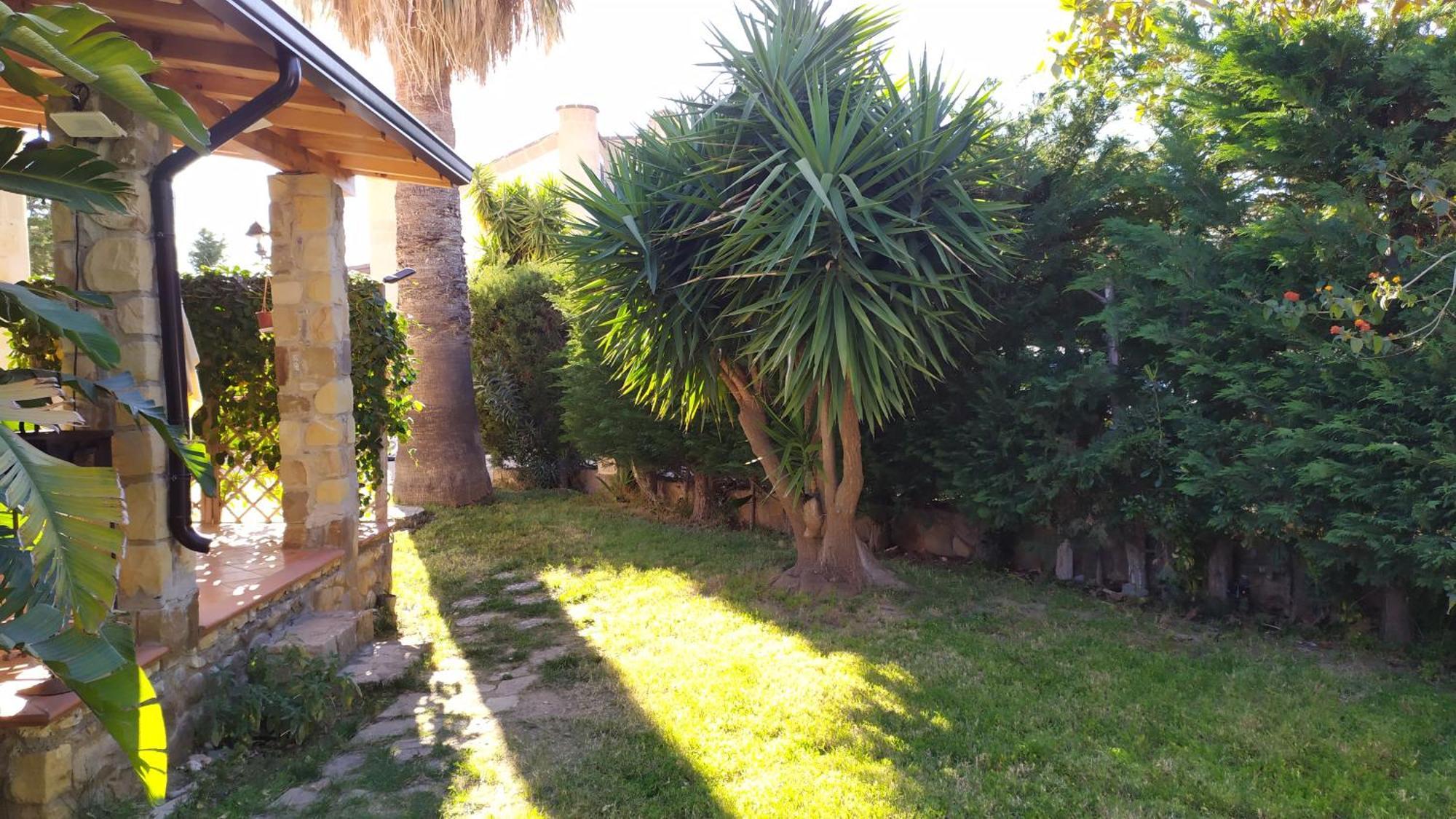 Holiday home Con Giardino Sul Lungomare Campofelice Di Roccella